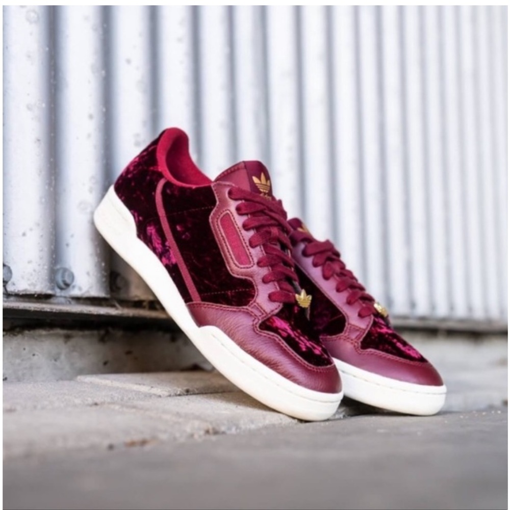 NEW Velvet Adidas Continental 80